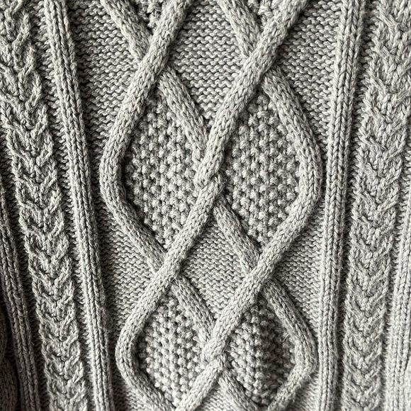 Eddie Bauer Cable Sweater - Picture 4 of 5